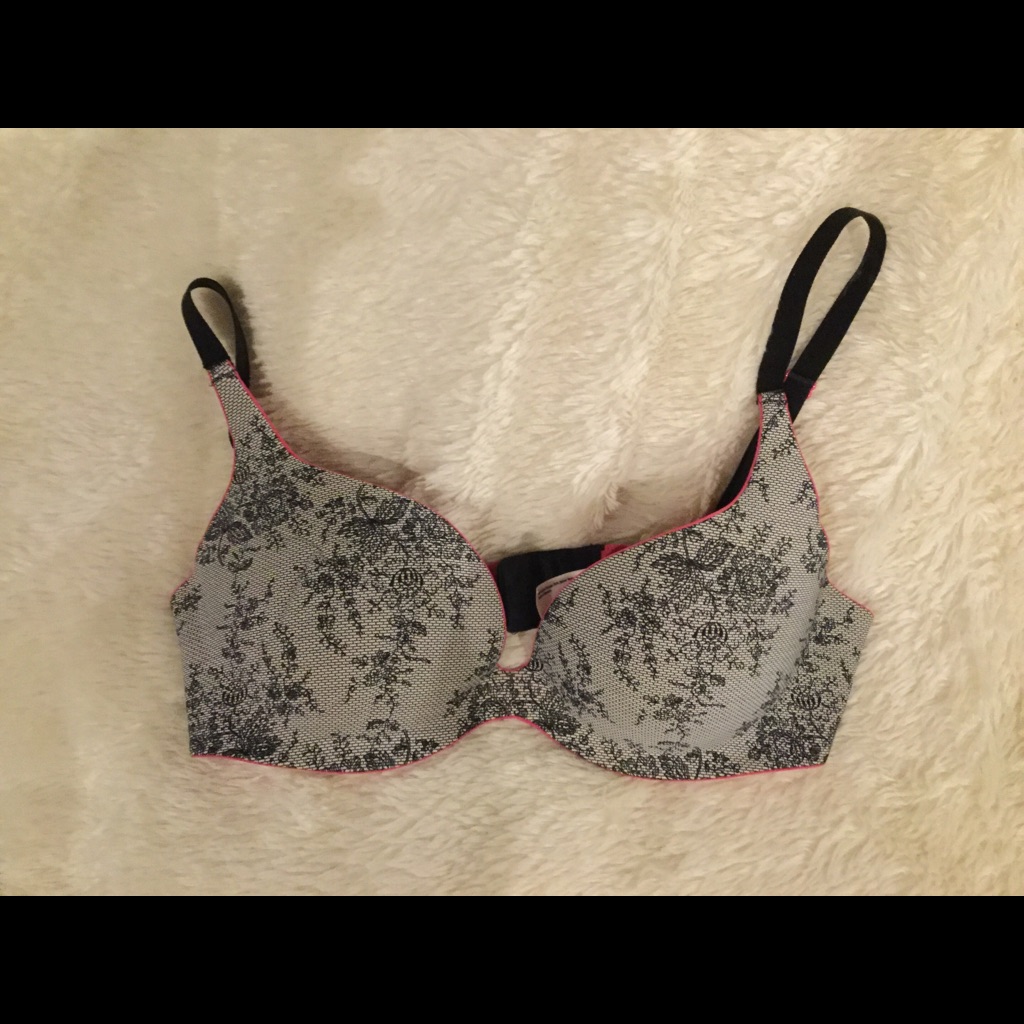 Maidenform Bra